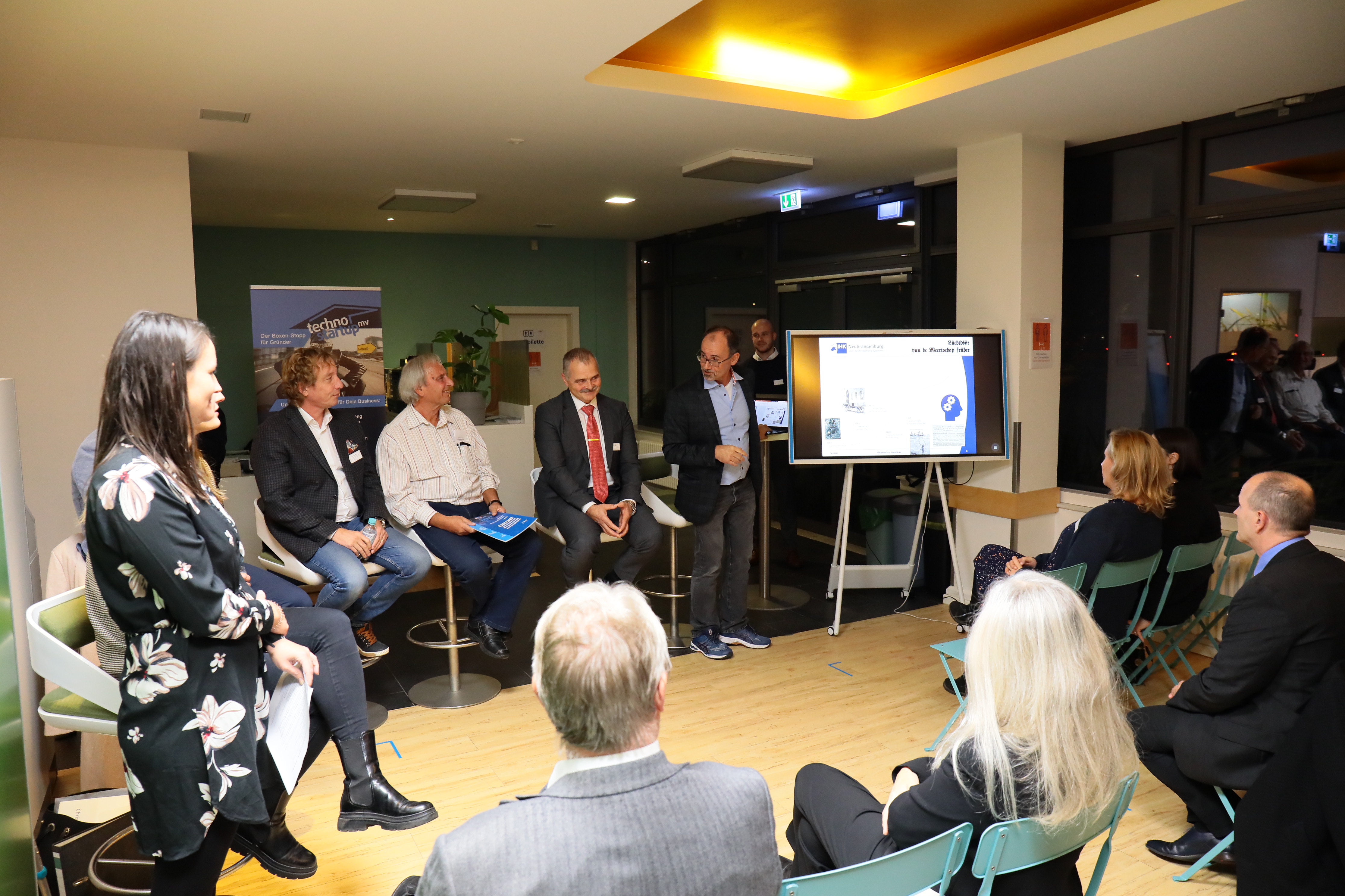 Podiumsdiskussion
